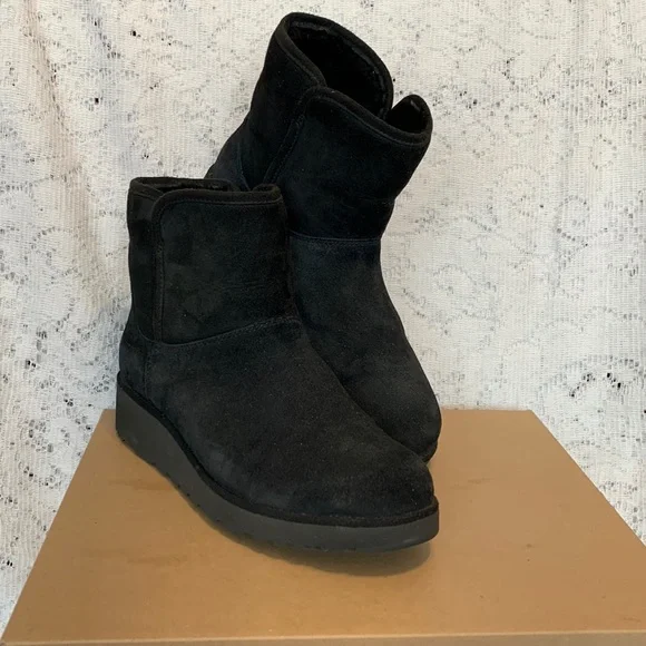 Ugg kristin bootie deals